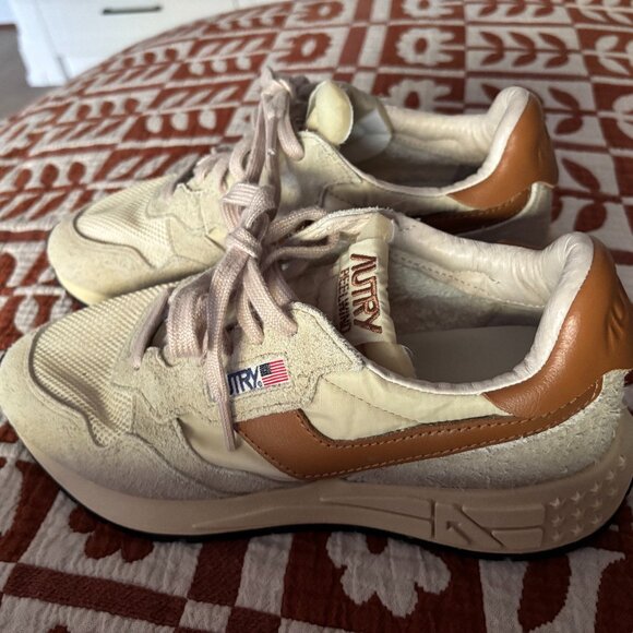 Autry Tan Sneakers NWOT - Picture 2 of 5